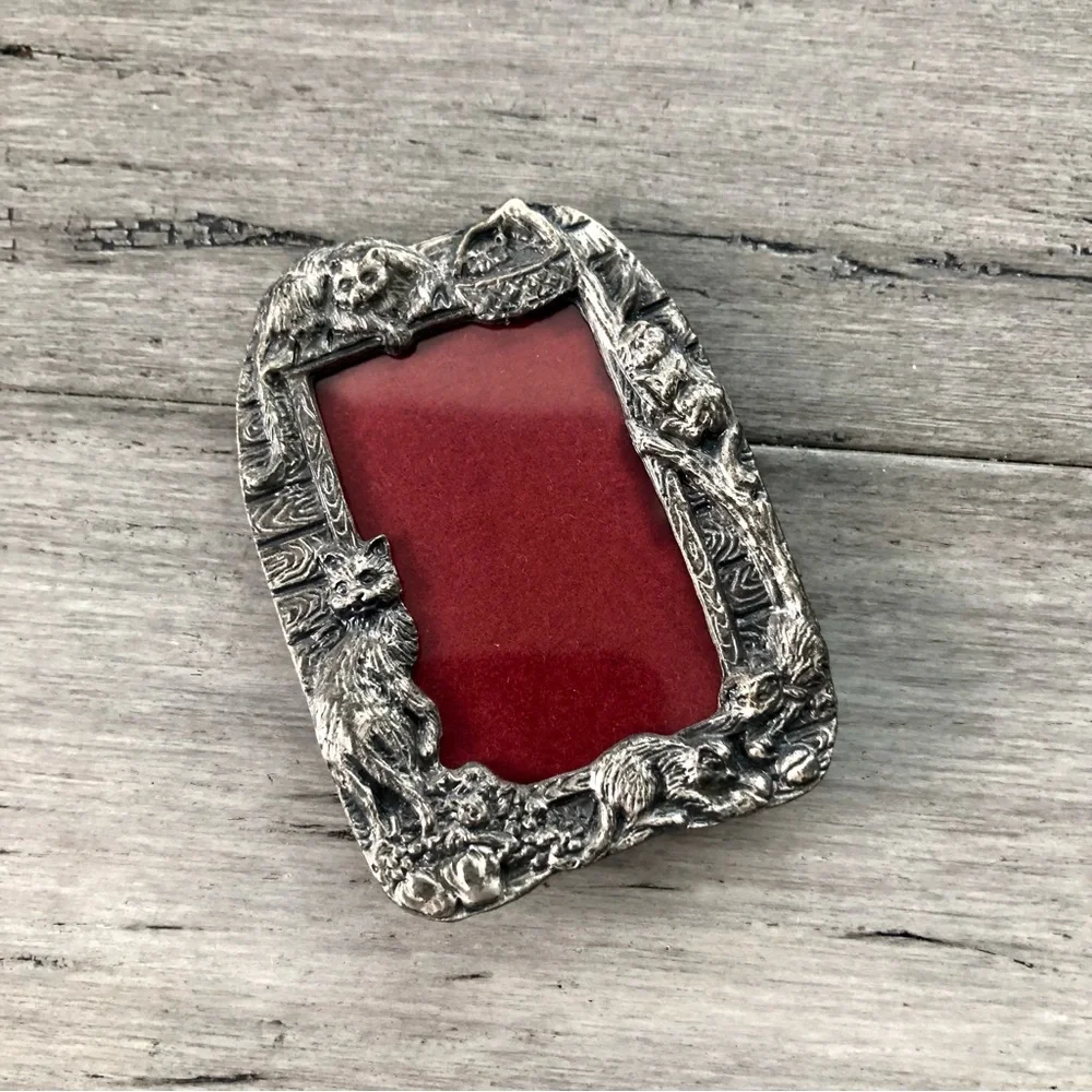 Vintage 1990 Arthur Court Mini Pewter Cat Themed Picture Frame